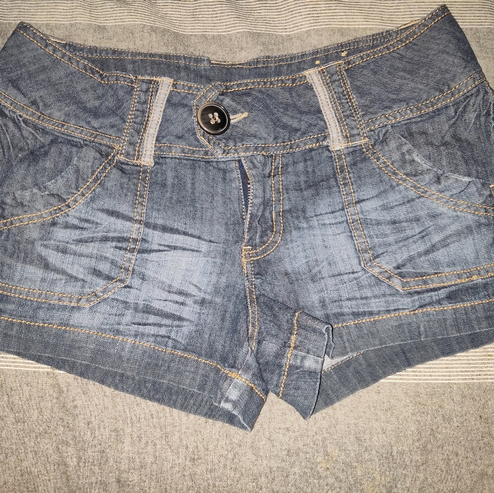 Mossimo shorts